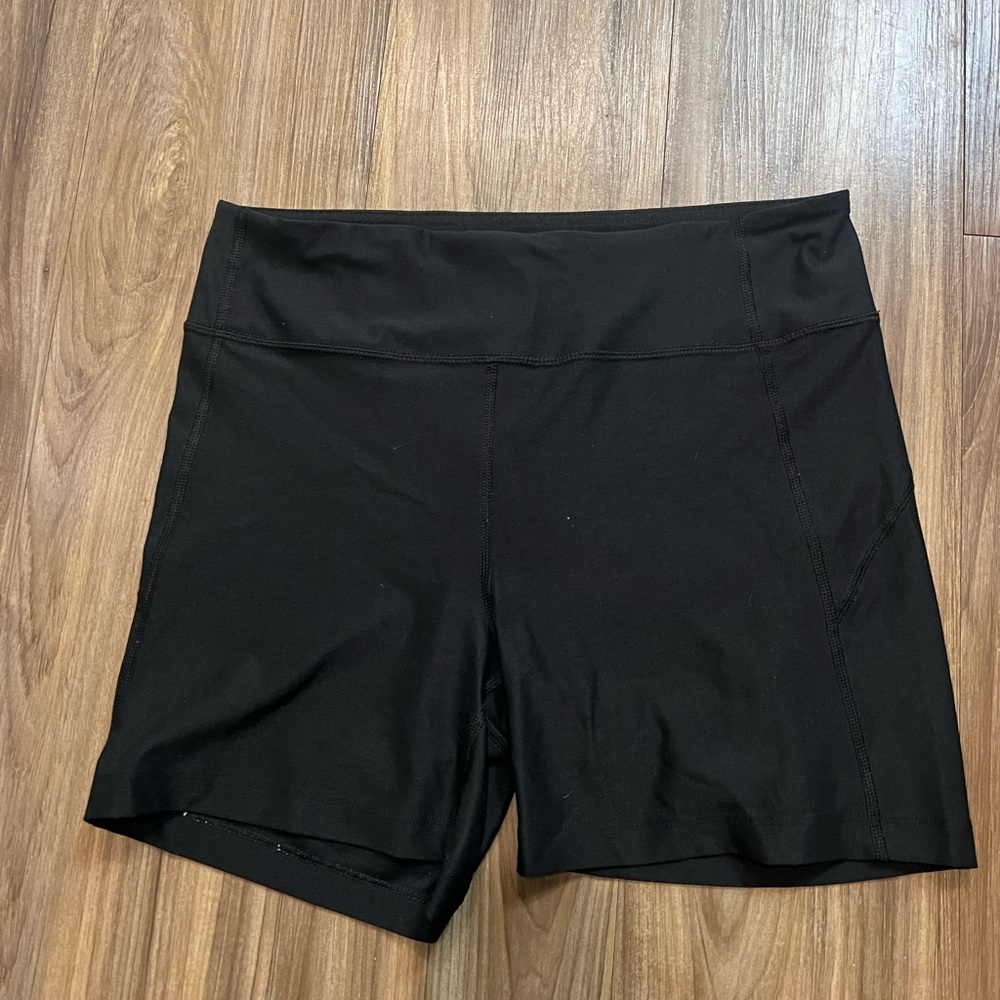 Outdoor voices biker shorts